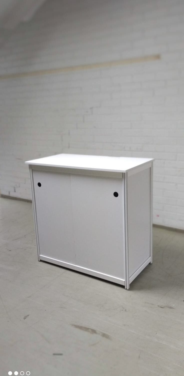 Liukuovikaappi, K10, Täysvalkoinen